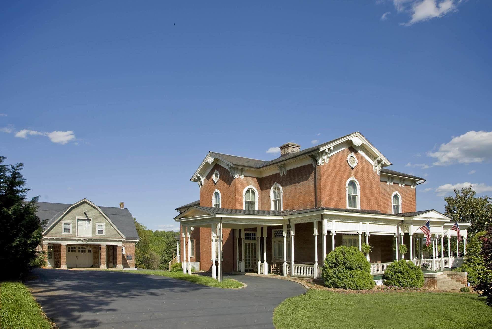 The Carriage House Inn B&B Lynchburg Exterior foto